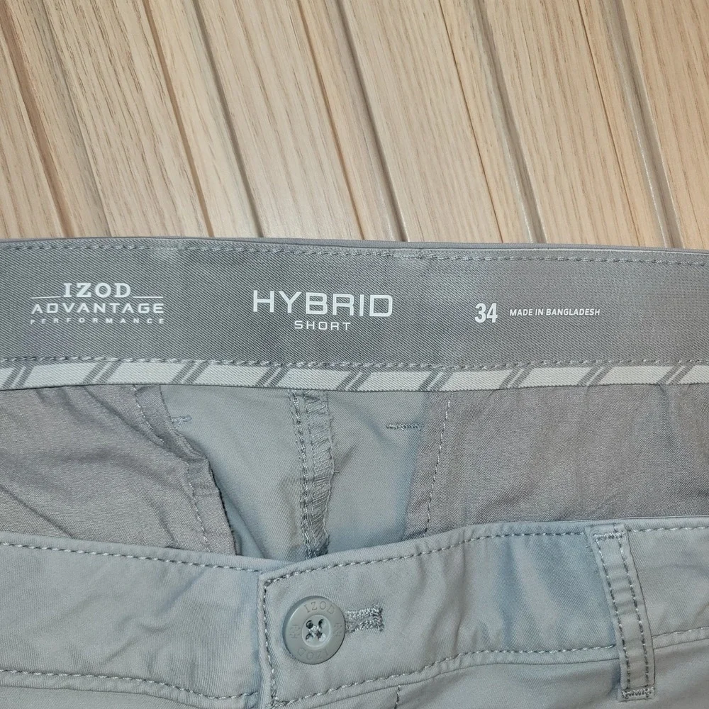 IZOD Advantage Performance Hybrid Shorts Mens 34 Grey Stretch Golf Casual 9.5in